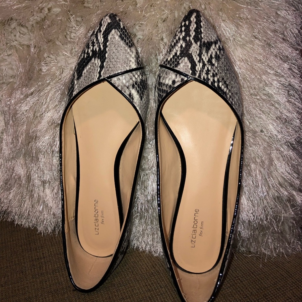 Snake skin flats